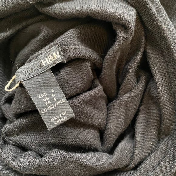 H&M Black Long Sleeve Sweater Dress sz S - Picture 5 of 5